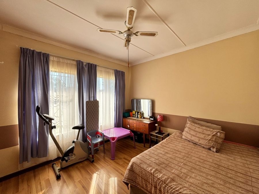 4 Bedroom Property for Sale in Meiringspark North West